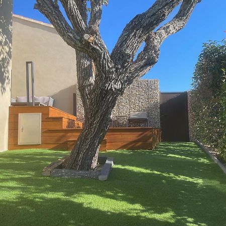 Logement Avec Jacuzzi Joucas Zewnętrze zdjęcie