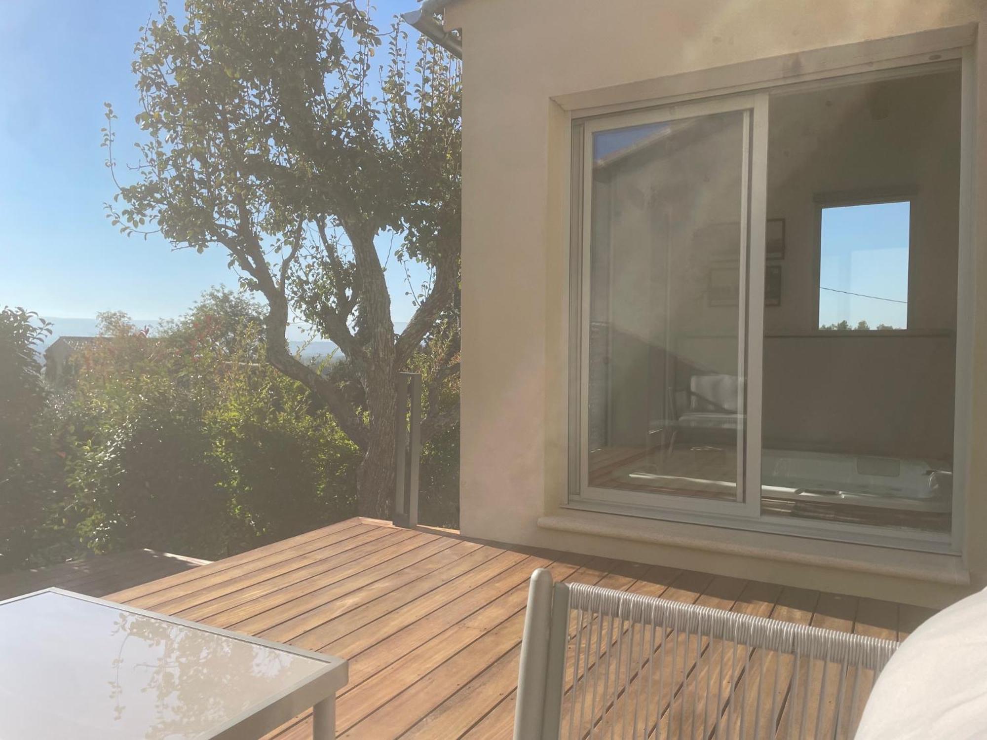 Logement Avec Jacuzzi Joucas Zewnętrze zdjęcie